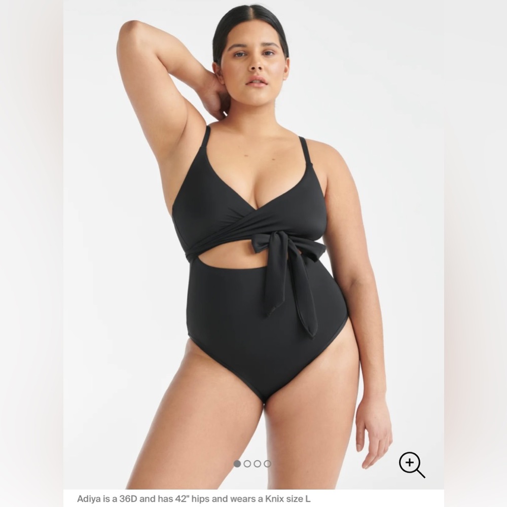 Knix period bathing suit size L- NWT never worn